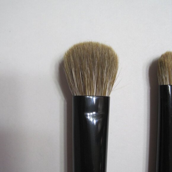 COPY - Sonia G Fusion Eye Series Eyeshadow Brushes - Set of 5 - Picture 4 of 8